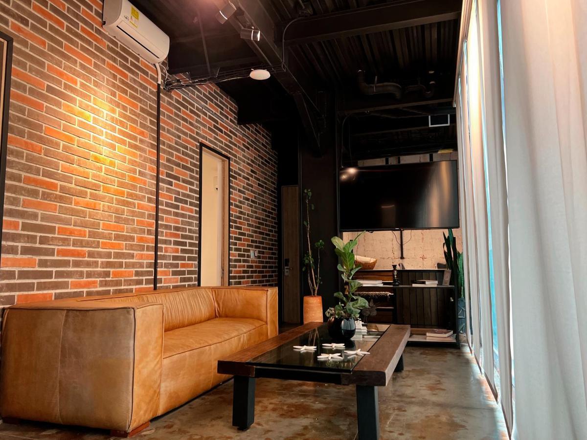 Hotel Lleras Park Concept Медельин Экстерьер фото